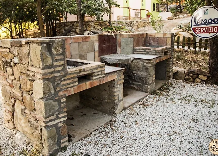 Happy Glamping Madonie Luxe tent Polizzi Generosa